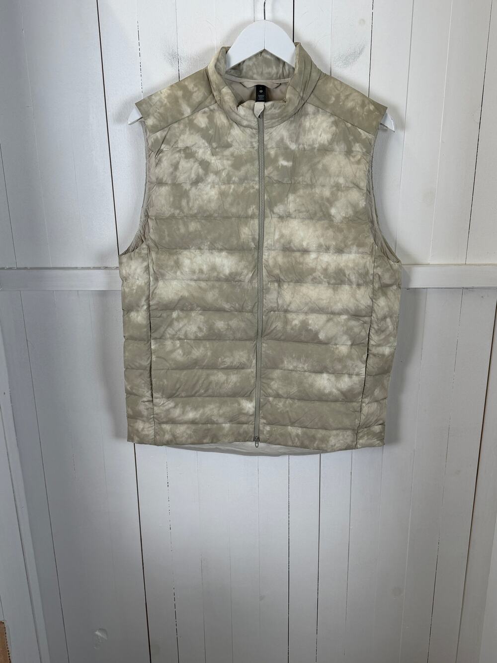Lululemon Gold Puffer Vest Women’s S Excellent Condition